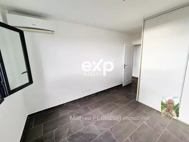 Maison, 96 m²