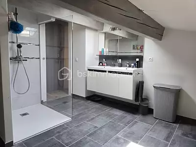 Maison, 300 m²