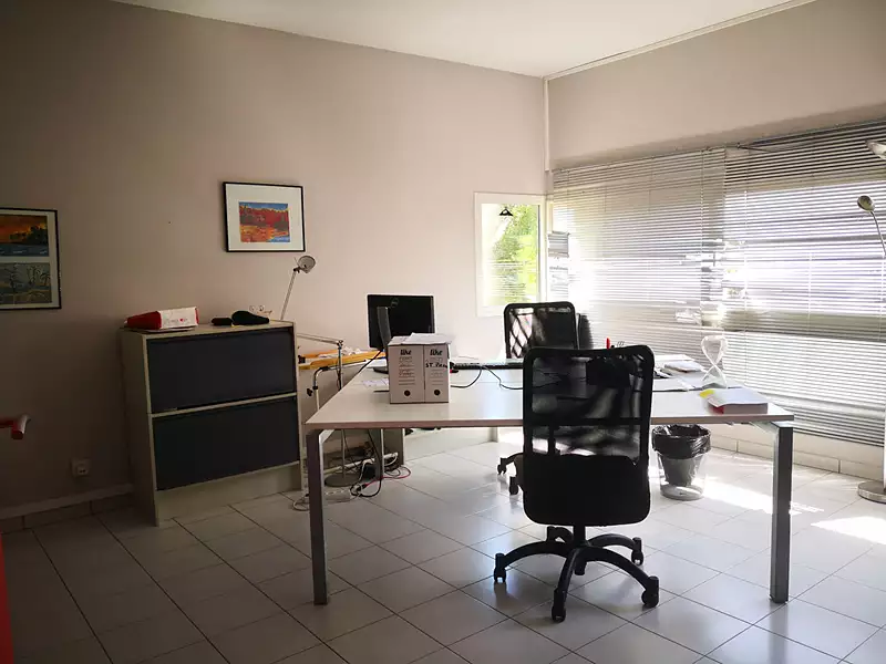 Divers, 600 m²