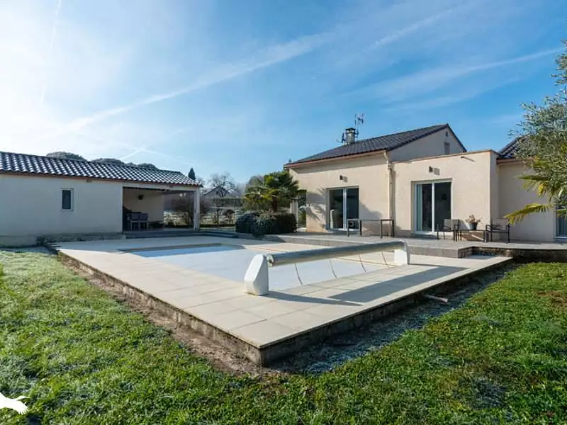 Maison, 181 m²