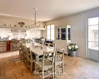 Maison, 540 m²