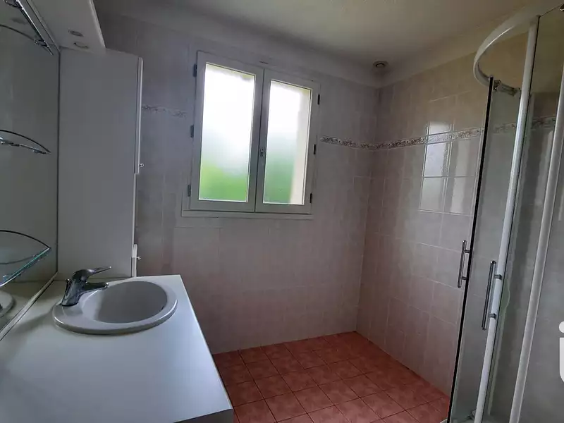 Maison, 75 m²