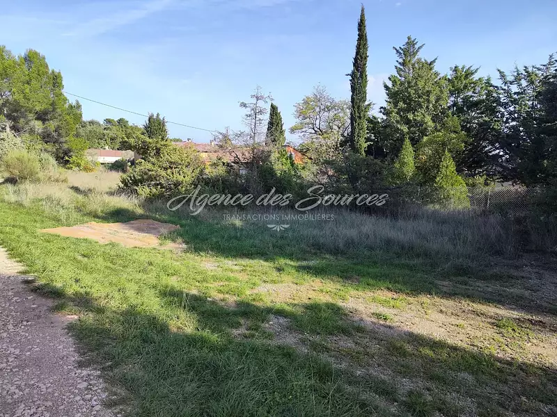 Terrain, 1 610 m²