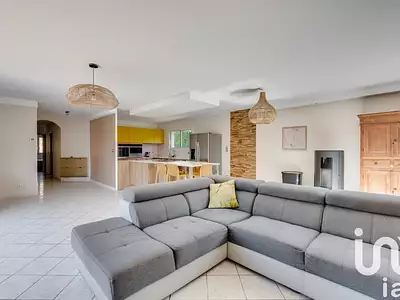 Maison, 161 m²