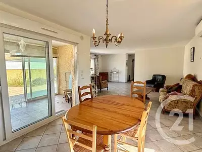 Maison, 122 m²