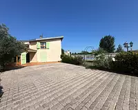 Maison, 230 m²
