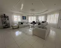 Maison, 383,5 m²