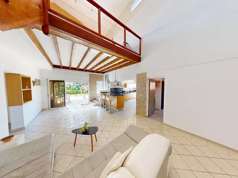 Maison, 163,2 m²