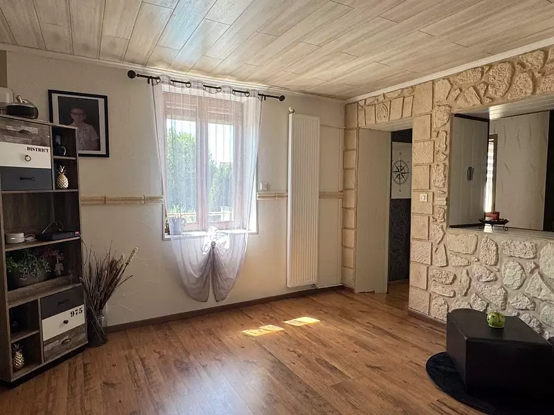 Maison, 252 m²
