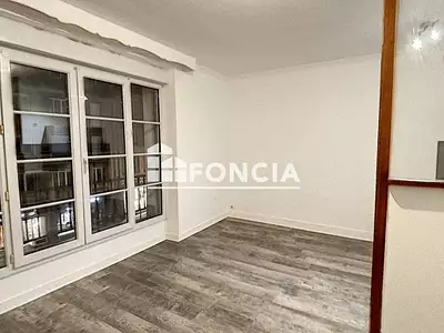 Immeuble, 140 m²