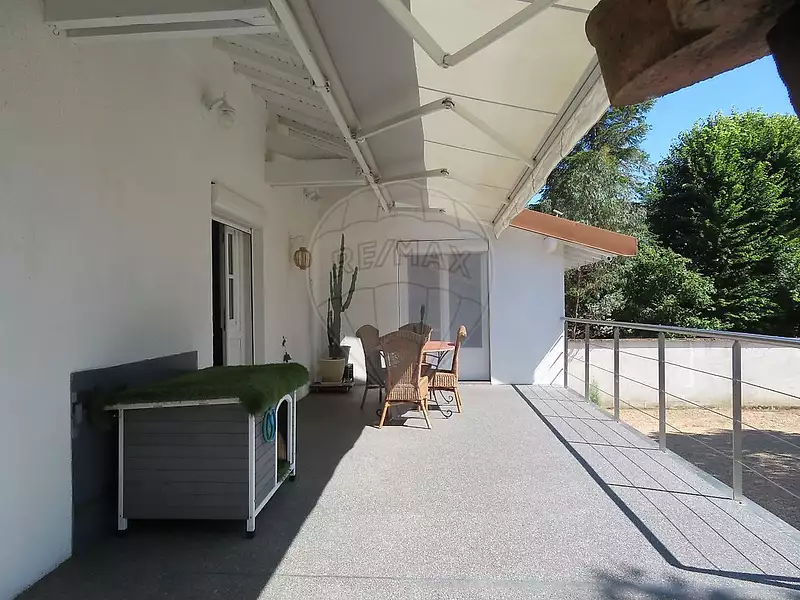 Maison, 180 m²