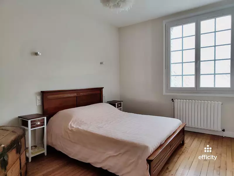 Maison, 235 m²