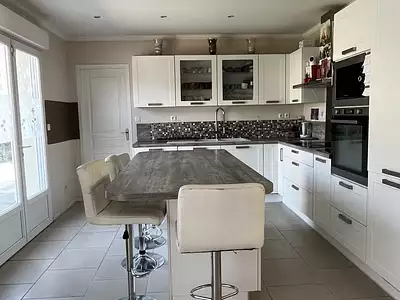 Maison, 153 m²