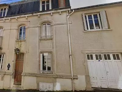 Maison, 240 m²