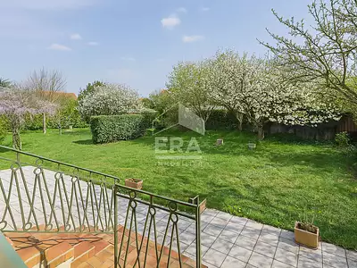 Maison, 270 m²