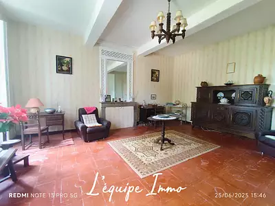 Maison, 380 m²