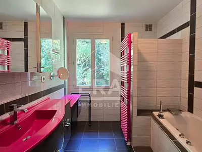 Maison, 147 m²