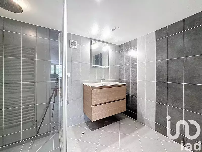 Maison, 185 m²