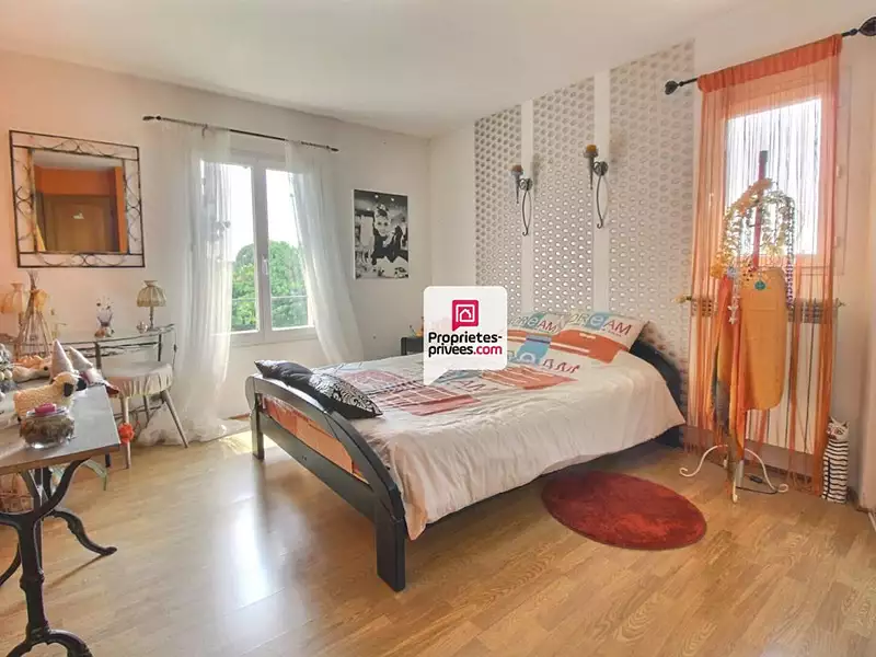 Maison, 230 m²