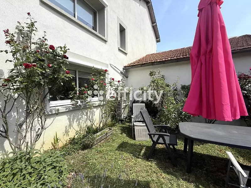 Maison, 112 m²