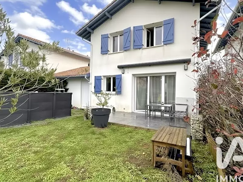 Maison, 90 m²