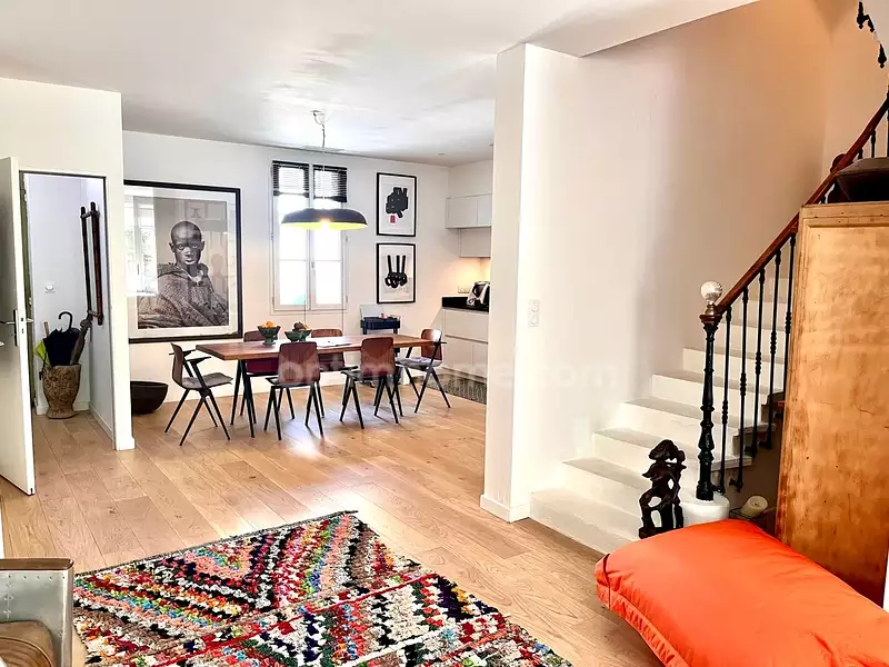 Maison, 185 m²