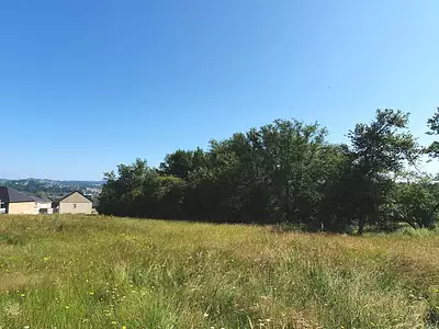 Terrain, 2 225 m²