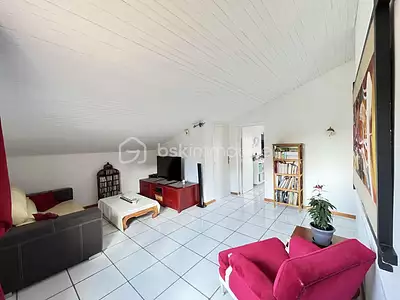 Maison, 277 m²