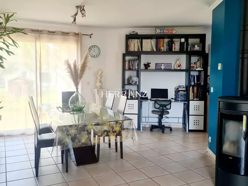 Maison, 107 m²