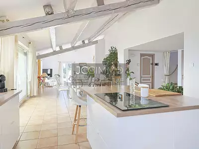 Maison, 190 m²