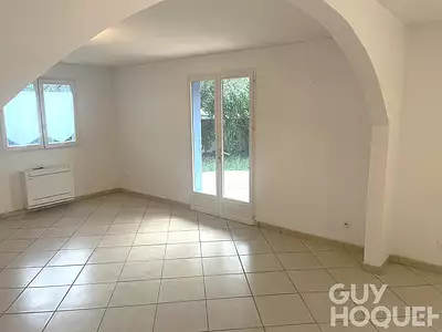 Maison, 185 m²