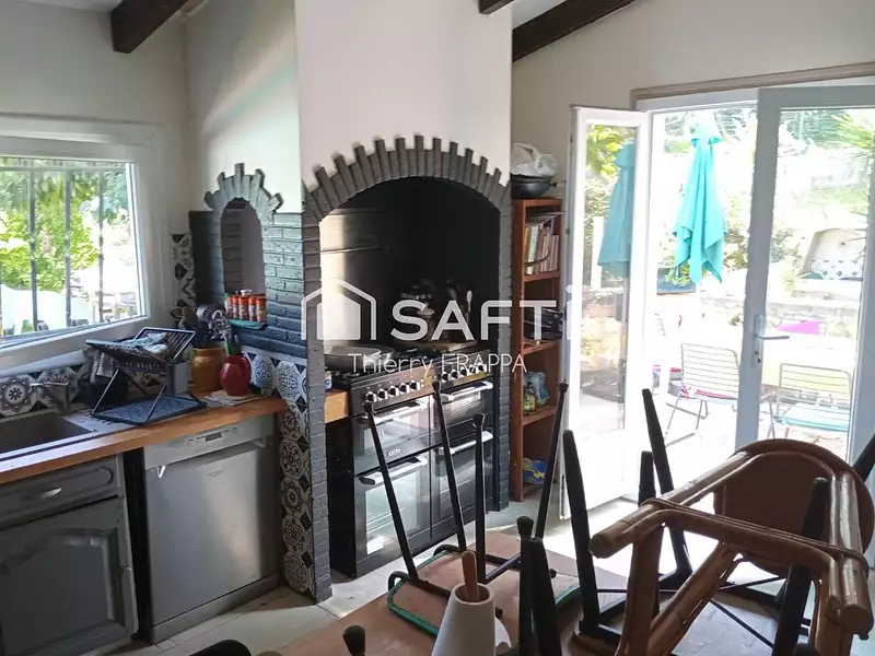 Maison, 159 m²