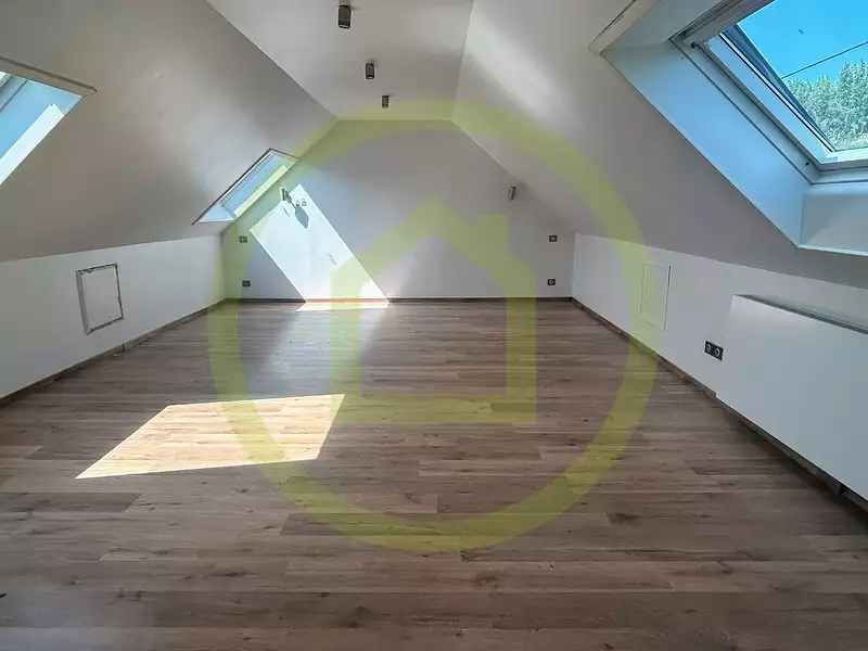 Maison, 132 m²