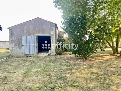Maison, 245 m²