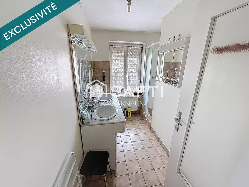 Maison, 185 m²