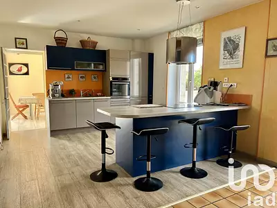 Maison, 165 m²