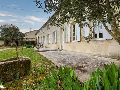 Maison, 212 m²