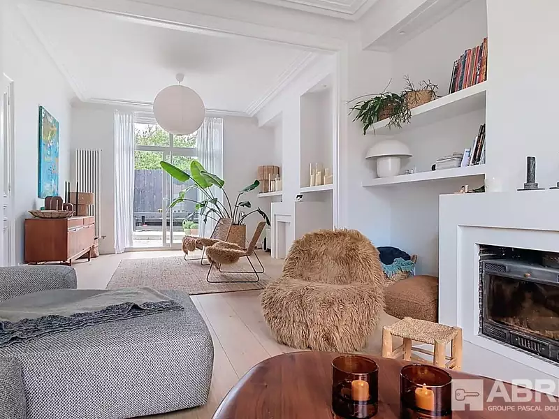 Maison, 198 m²