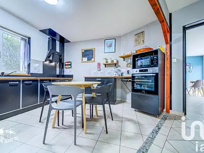 Maison, 121 m²