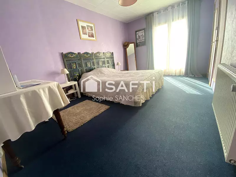 Maison, 180 m²
