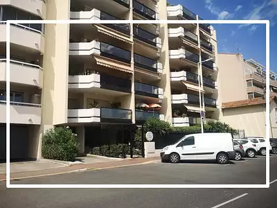 Parking, 13 m²