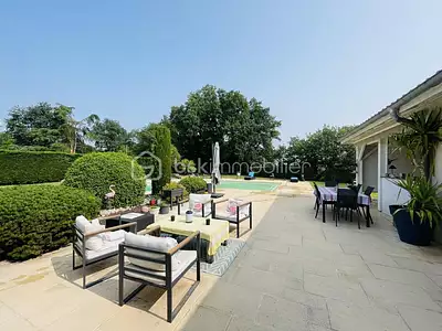 Maison, 229 m²