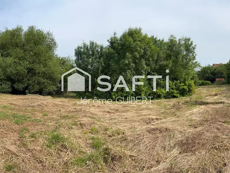 Terrain, 1 322 m²