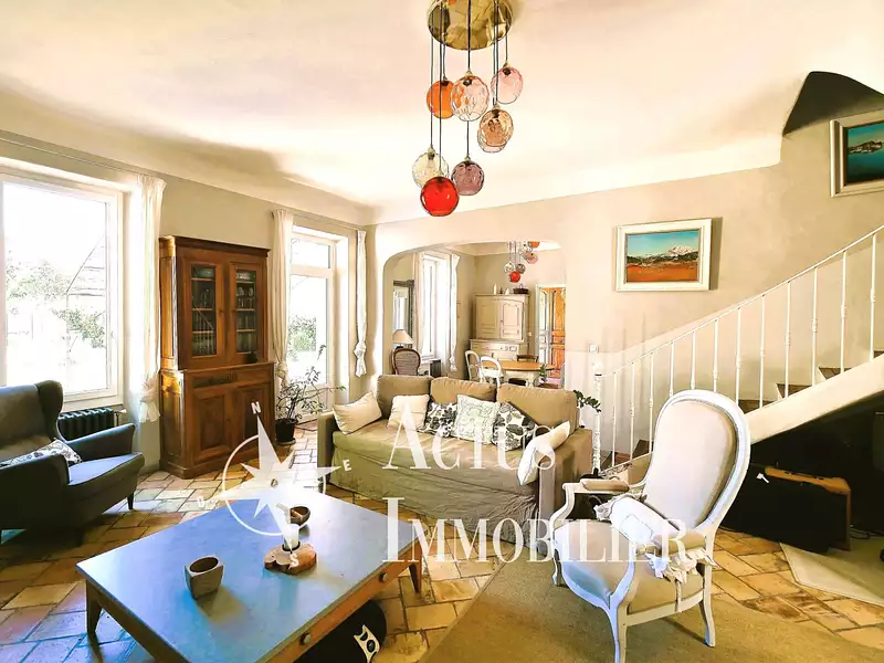 Maison, 145 m²