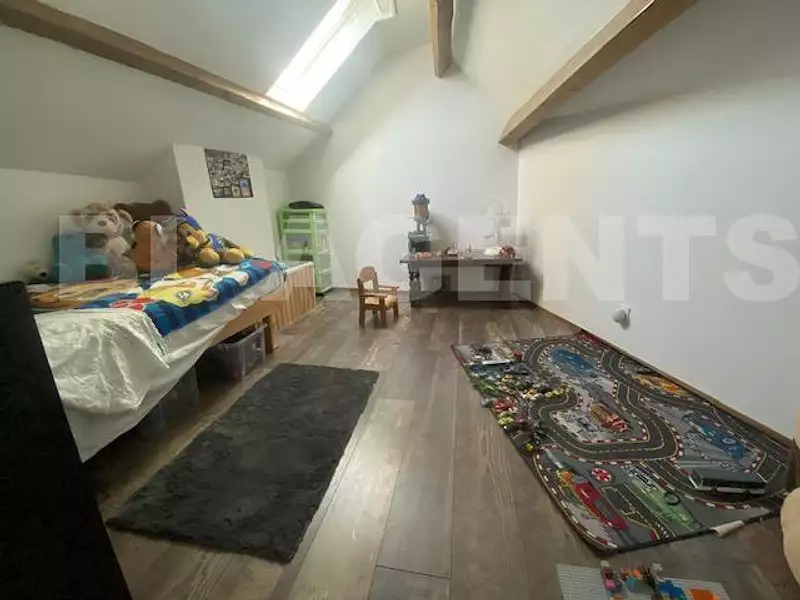 Maison, 89 m²