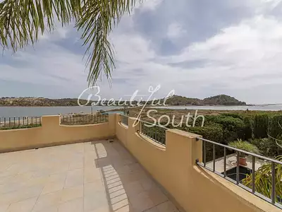 Maison, 253 m²