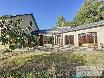 Maison, 260 m²