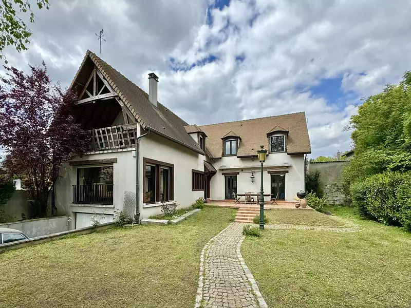 Maison, 176,36 m²