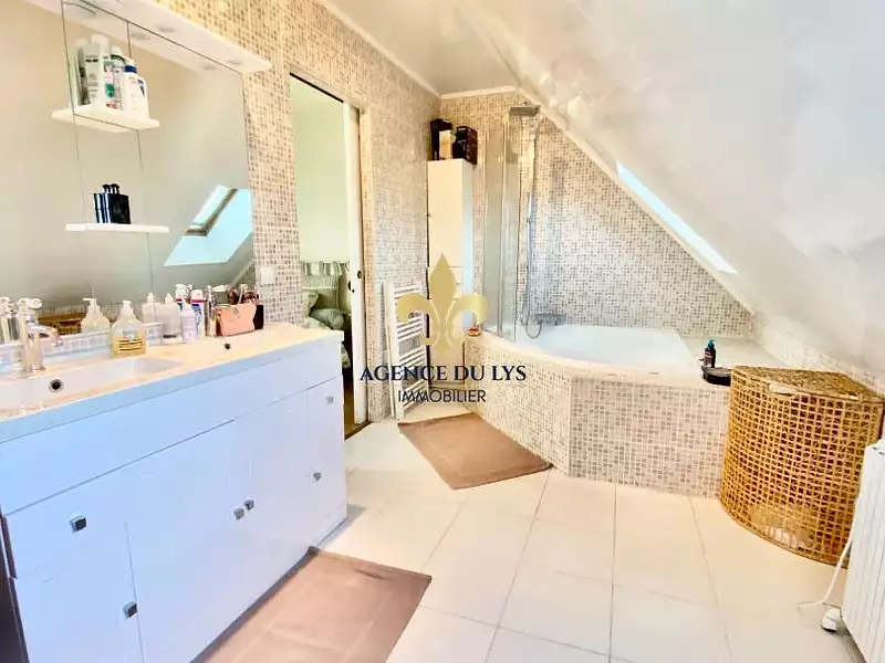 Maison, 150 m²