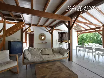 Maison, 165 m²